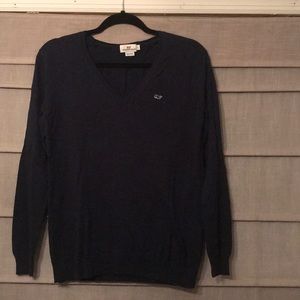 Vineyard Vines sweater